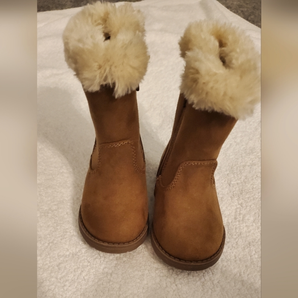 Cat & Jack Tan Boots with Plush Lining